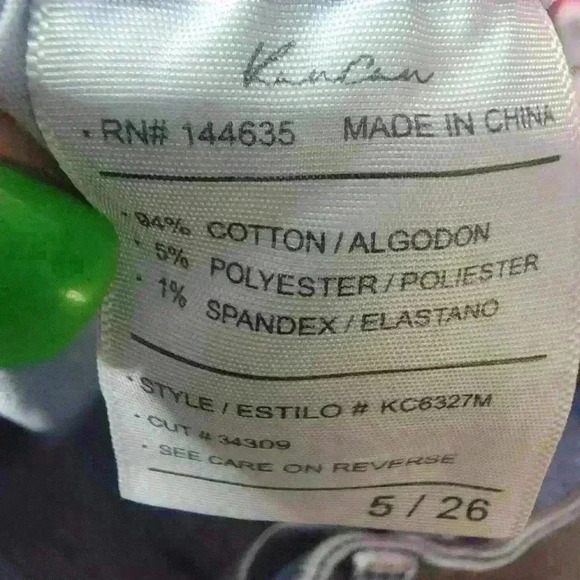 Kancan flare jeans with 4 button-down up fly. Size 5/26 - Picture 7 of 7